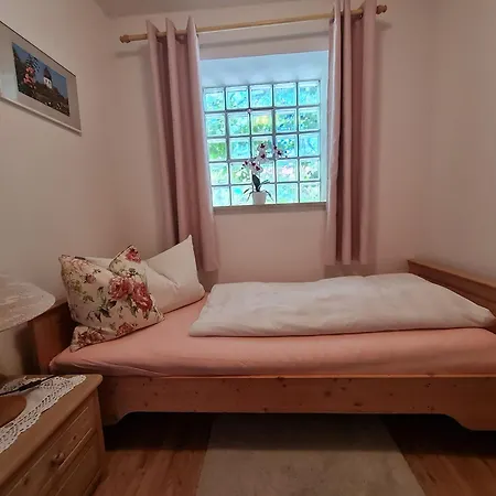 招待所 Gaestehaus Radlerhof 3*