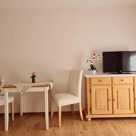 게스트하우스 Gaestehaus Radlerhof